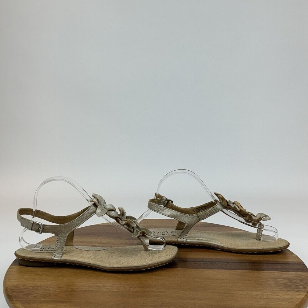 BOC Born Concept Gold Leather Floral T-Strap Casual Comfort Sandals Size 7 M GUC